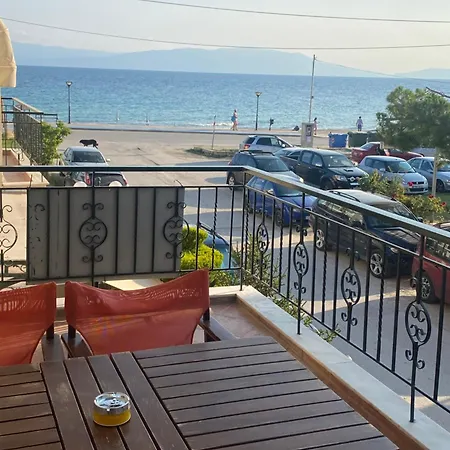 Enjoy Ofrinio Διαμέρισμα